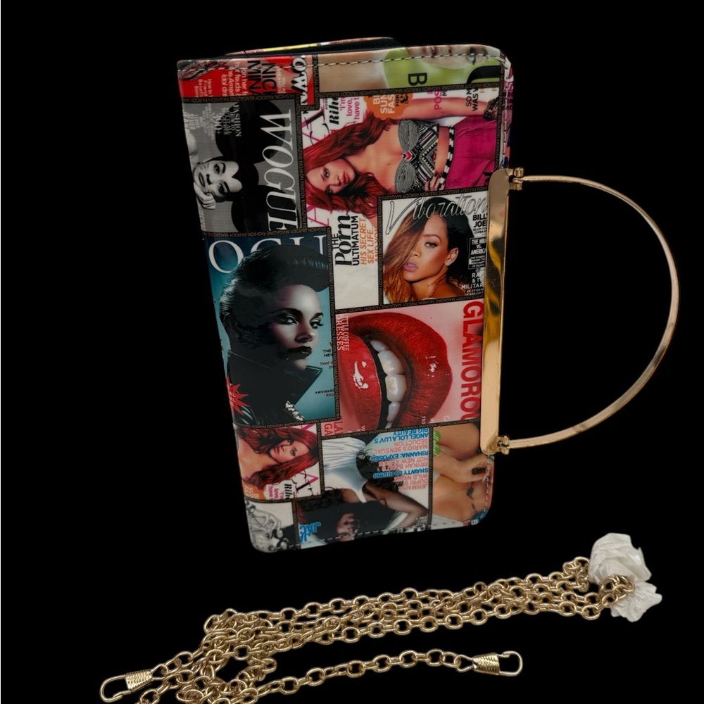 Fashion Magazine Print Women's Bag with Gold Chain